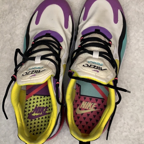Air Max 270 React - Picture 6 of 7
